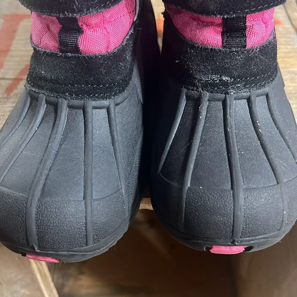 totes size 12